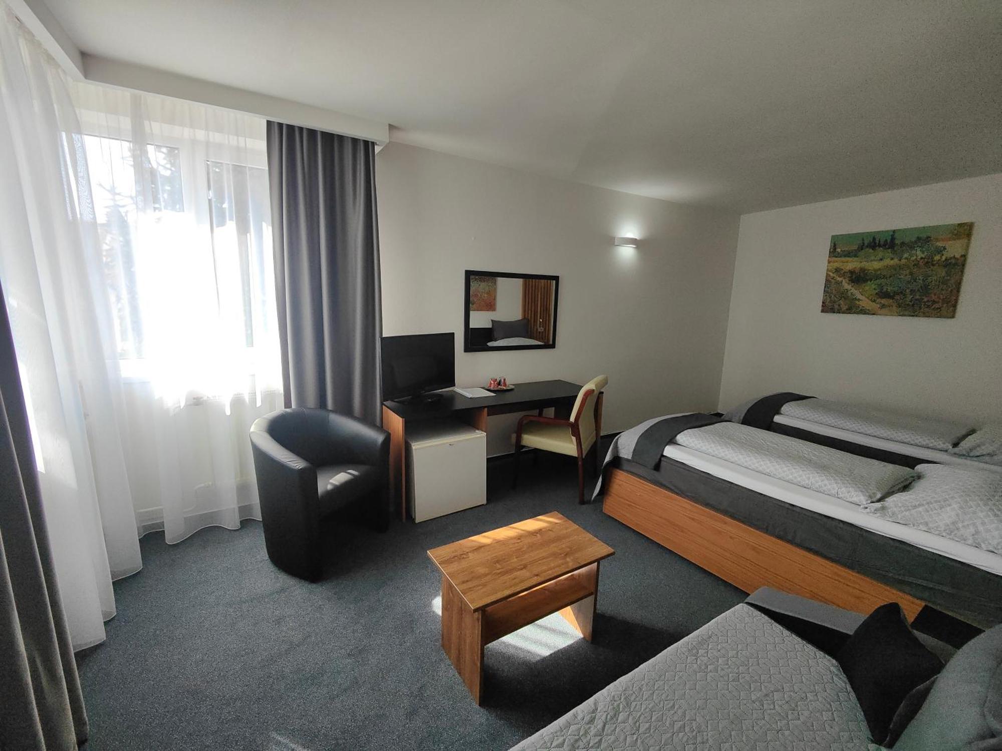 Hotel P7 Lučenec المظهر الخارجي الصورة