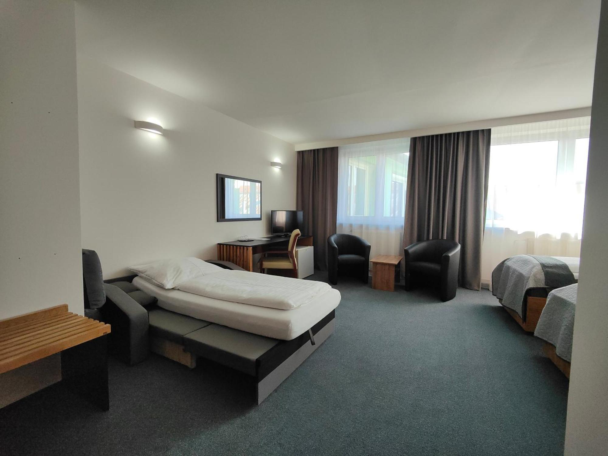 Hotel P7 Lučenec المظهر الخارجي الصورة