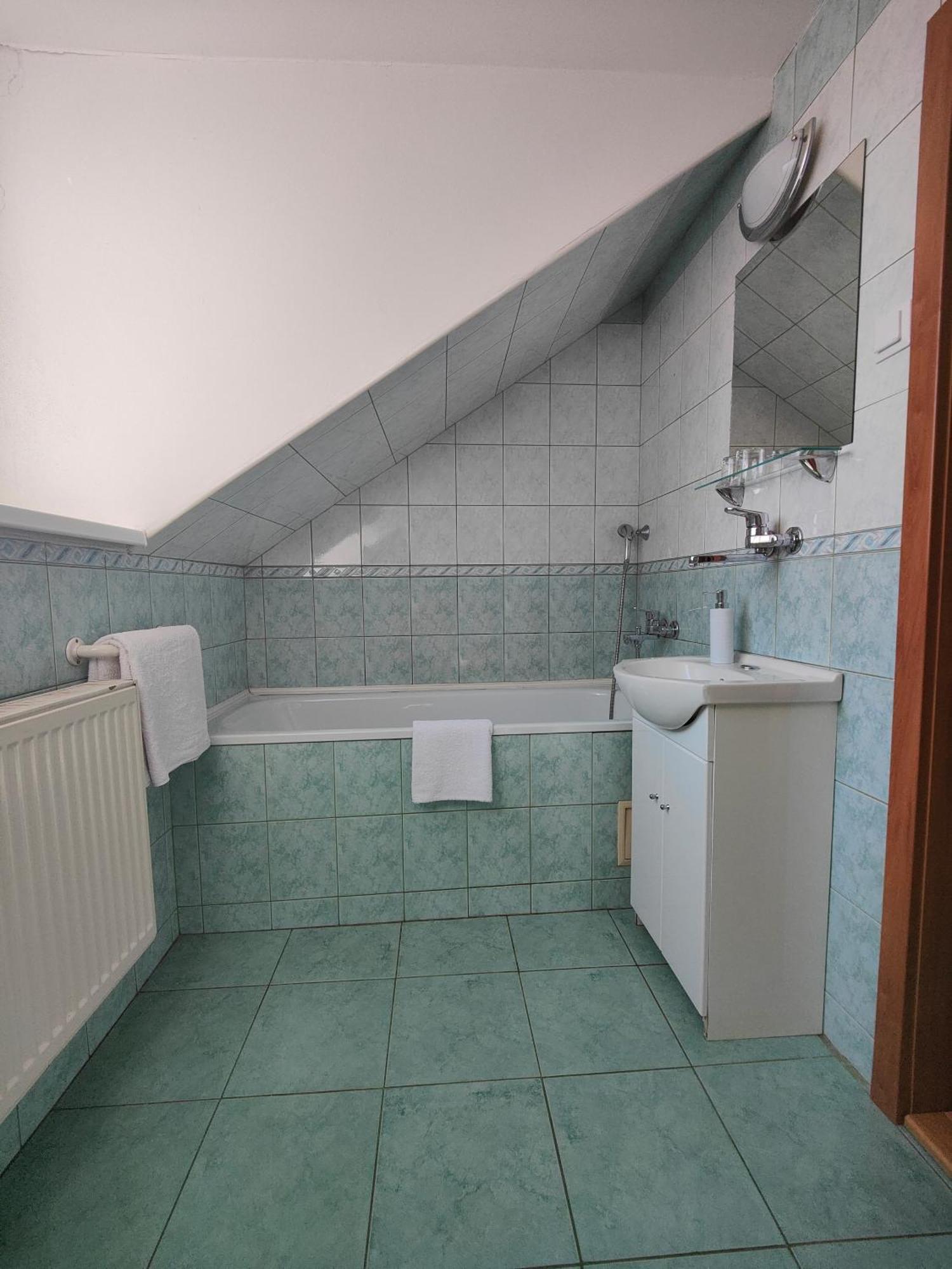 Hotel P7 Lučenec المظهر الخارجي الصورة