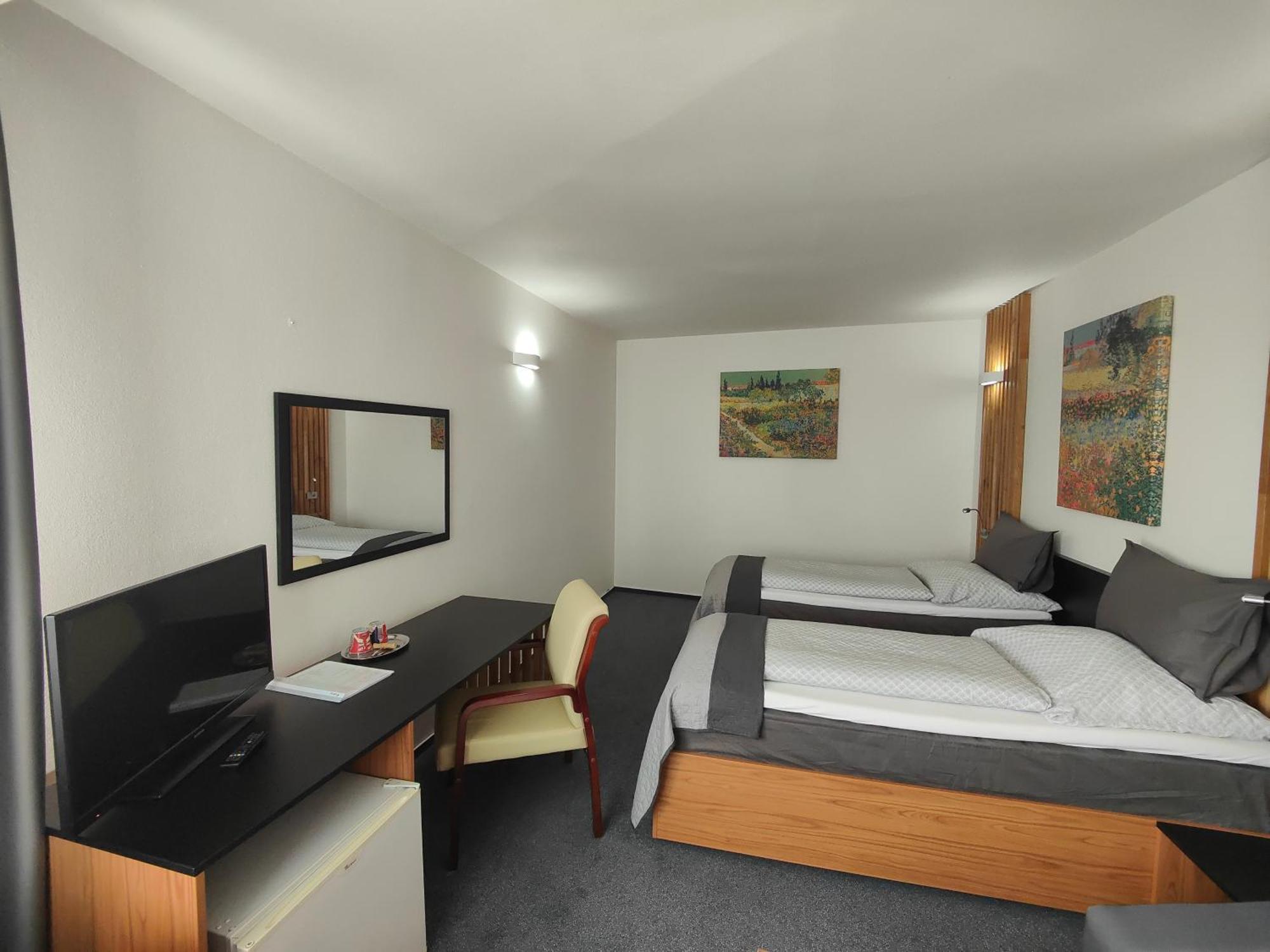 Hotel P7 Lučenec المظهر الخارجي الصورة