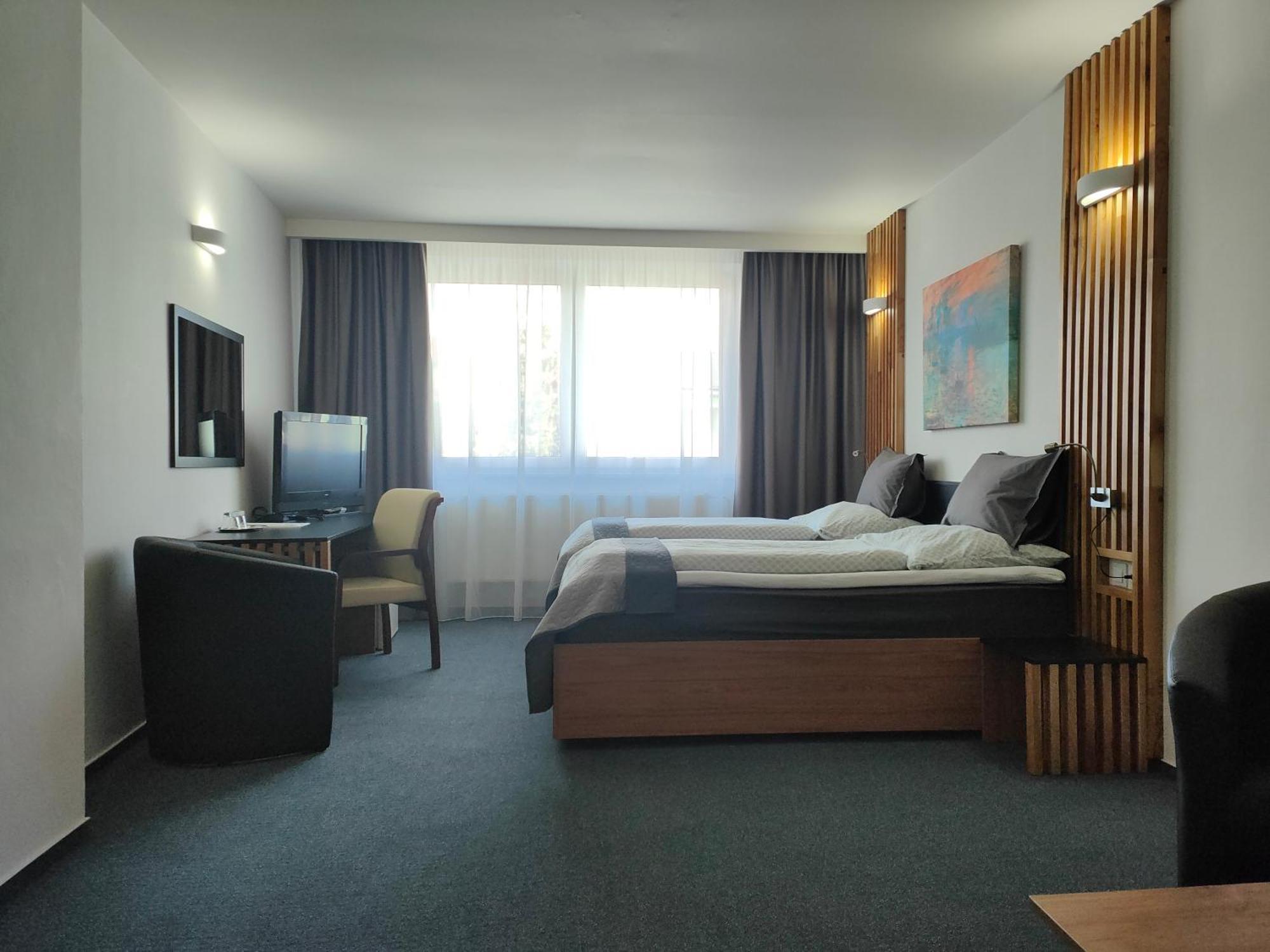 Hotel P7 Lučenec المظهر الخارجي الصورة