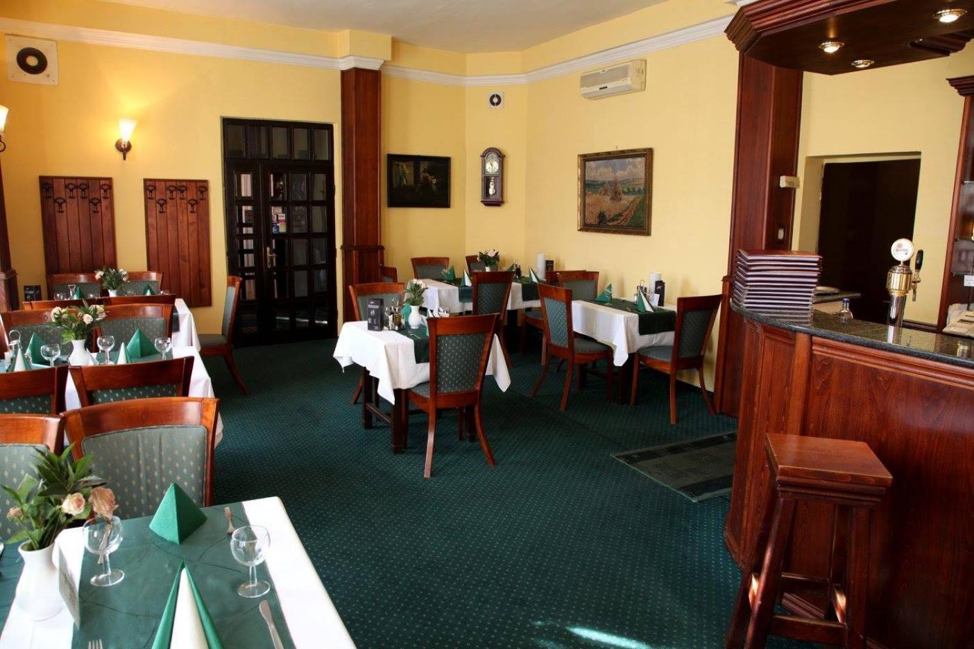Hotel P7 Lučenec المظهر الخارجي الصورة