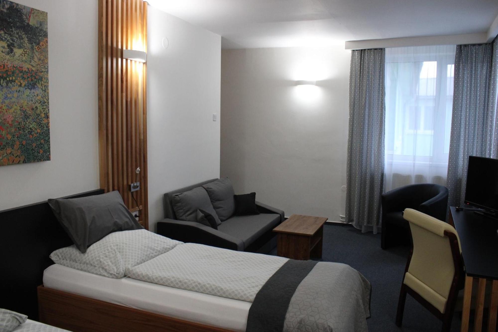 Hotel P7 Lučenec المظهر الخارجي الصورة