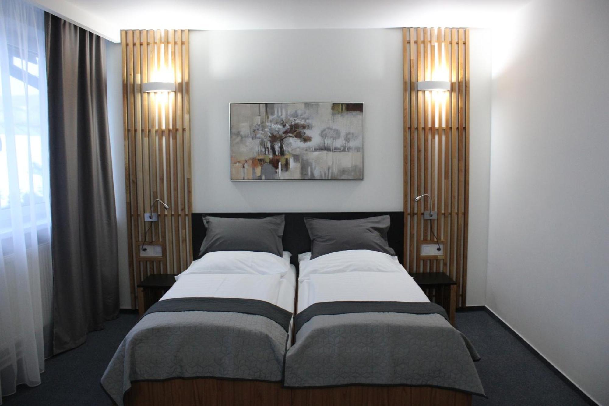 Hotel P7 Lučenec المظهر الخارجي الصورة